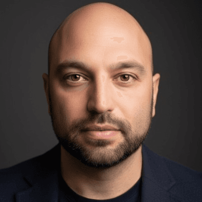 איליה סיביריאקוב - מומחה AI Orchestration ו-GEO